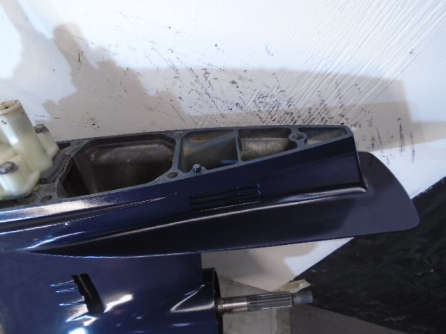 Yamaha 150-175-200hp Lower Unit - Image 3