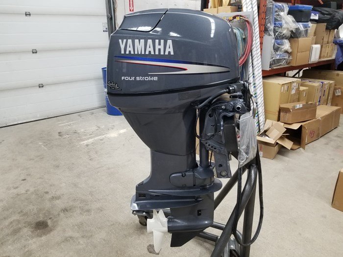 Yamaha F40HP Outboard Motor - Image 5