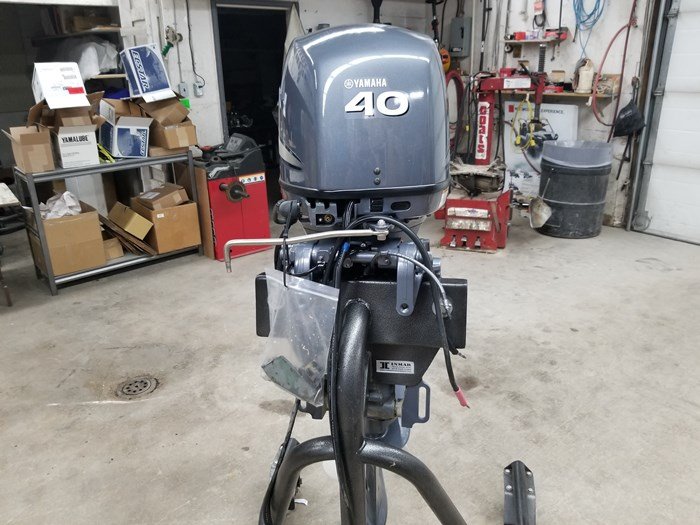 Yamaha F40HP Outboard Motor - Image 7