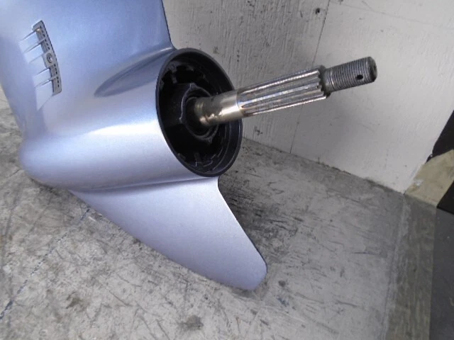 Yamaha F150 25 Four Stroke Lower Unit - Image 9